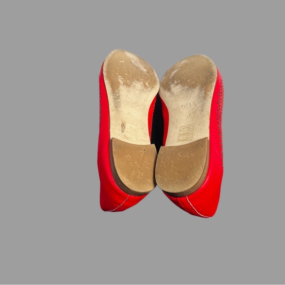 J. CREW Cleo Red Perforated Leather Women’s Flat Shoes Size 8 Made in Italy - Picture 5 of 5
